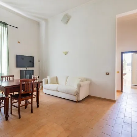 Piramide Maison-rustic Elegance In דירה *