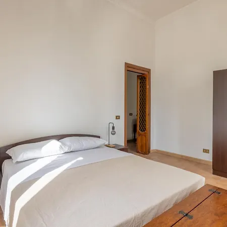 Piramide Maison-rustic Elegance In روما