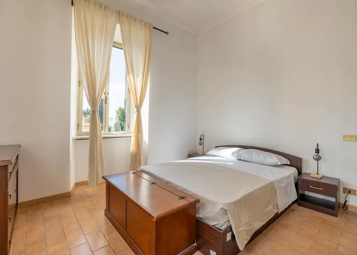 Piramide Maison-rustic Elegance In